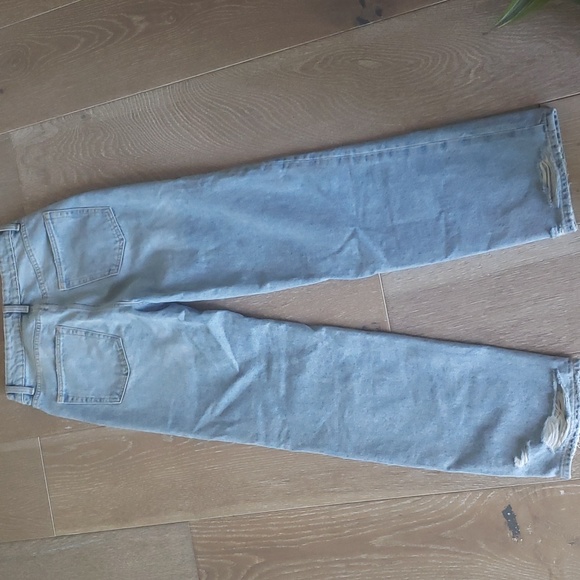 Lovers and Friends Ryan High Rise Loose Fit Jeans - Picture 3 of 5